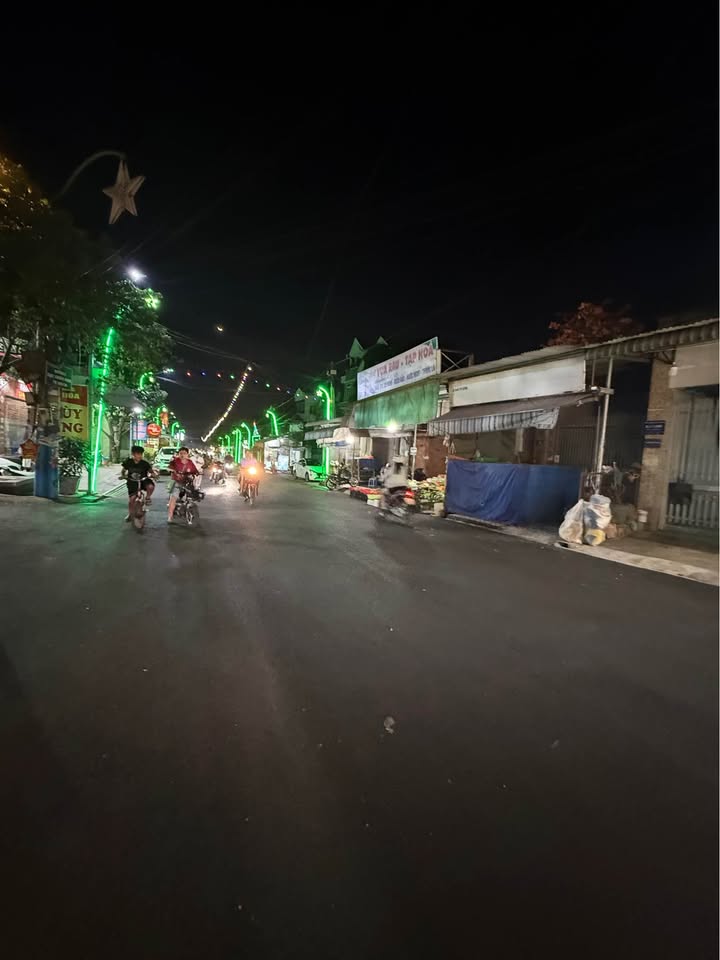 Nhà cấp 4 mặt tiền Huỳnh Dân Sanh, Biên Hòa 100m² giá 2.999 tỷ - Kinh doanh sầm uất!