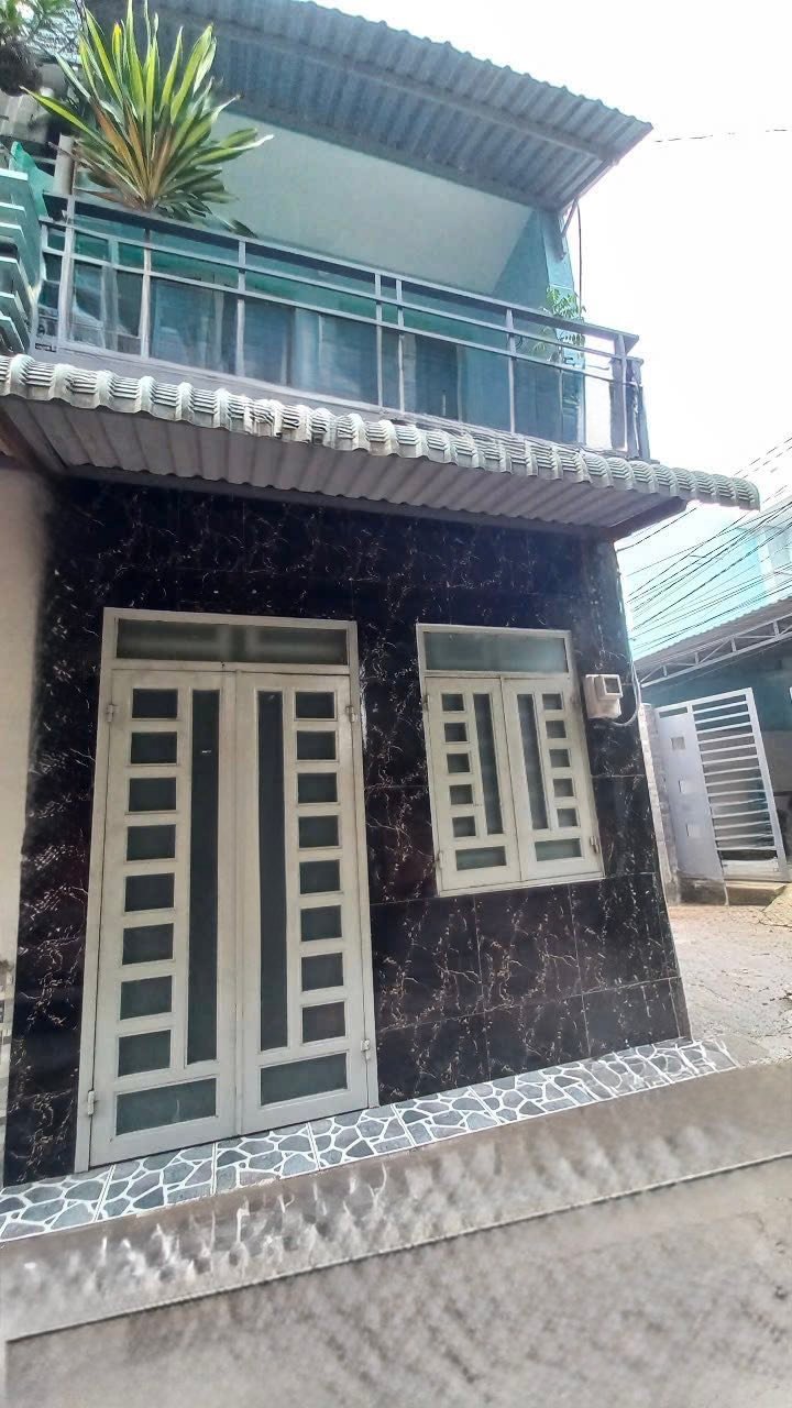 Nhà riêng Quận 12 28m² giá 1.3 tỷ - Sẵn sàng vào ở ngay!