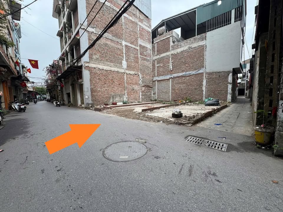 Đất nền 50m² tại Tả Thanh Oai, Thanh Trì - Sổ đỏ chính chủ, giá 1.95 tỷ!