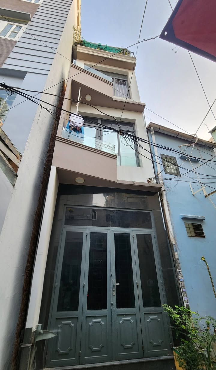 Nhà 4 tầng Phan Xích Long 26m² giá 5 tỷ - Chính chủ chưa qua đầu tư!