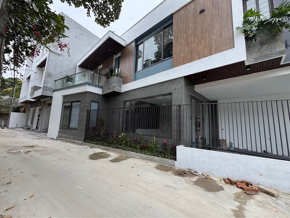 Nhà 2 tầng tại Thành Phố Sông Công, 94m² giá 4 tỷ - Thiết kế hiện đại, sẵn sàng vào ở ngay!