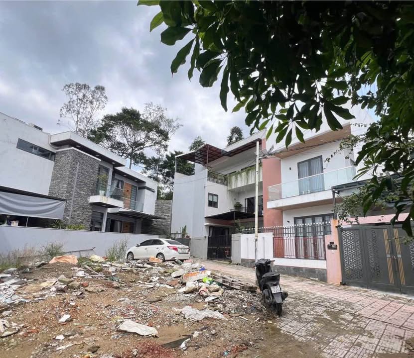 Đất Kiệt 69 Lê Ngô Cát - Thủy Xuân - 100m² giá 1.8 tỷ - Hướng Đông Nam