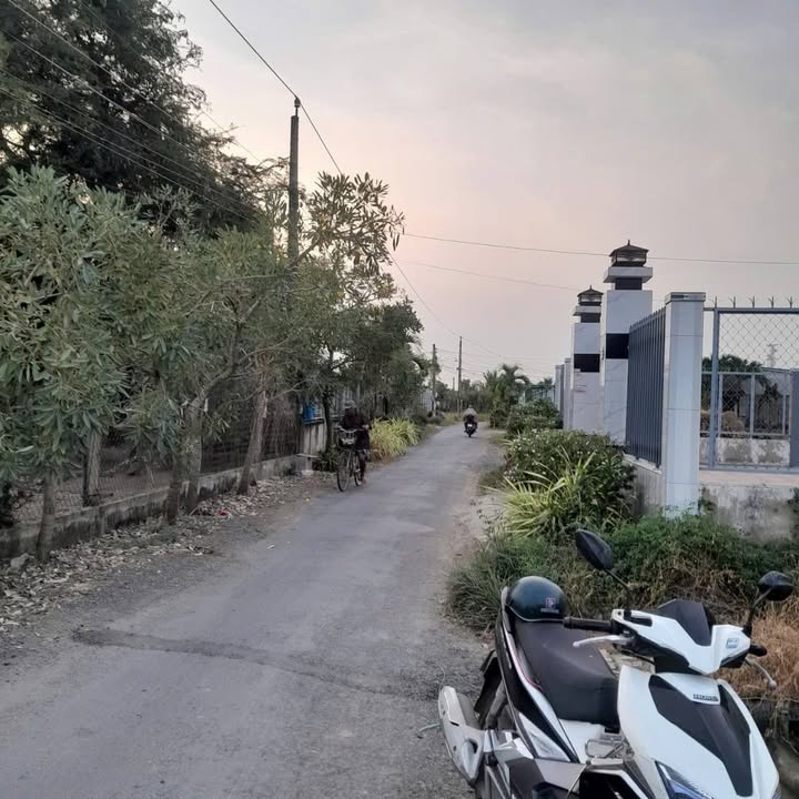 Đất nền đường nhựa Phường 5 Gò Công 180m² giá 800 triệu - Sổ hồng chính chủ!