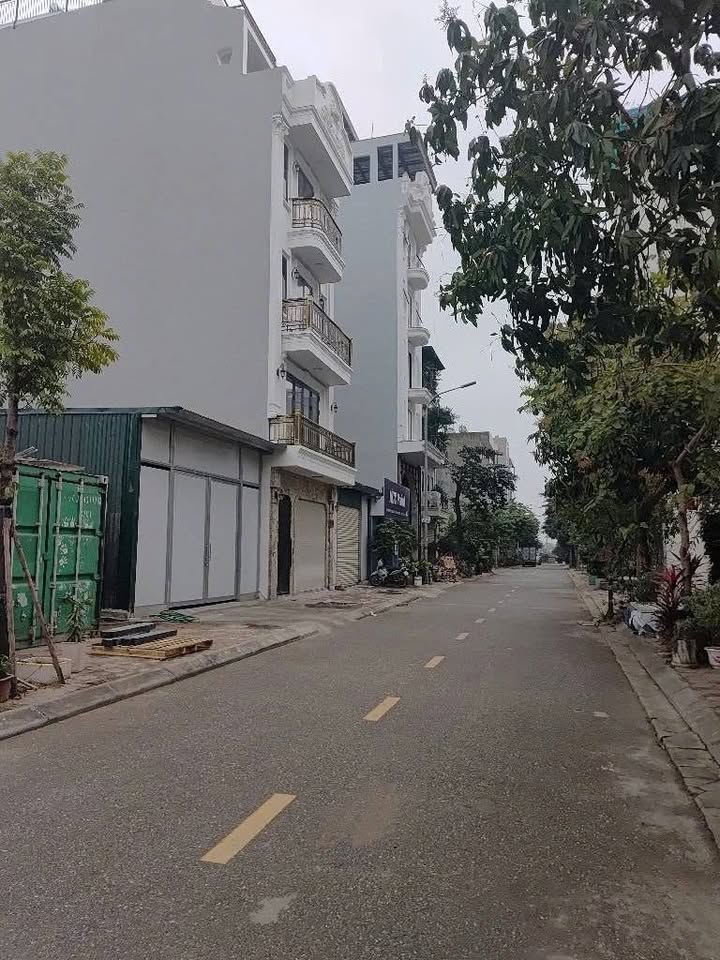 Đất phân lô Nguyễn Thời Trung 90m² giá 21.5 tỷ - Đầu tư kinh doanh lý tưởng!