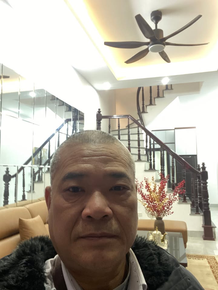 Nhà riêng Tôn Thất Tùng Đống Đa 35m² giá 9 tỷ - Tiện ích đầy đủ xung quanh!