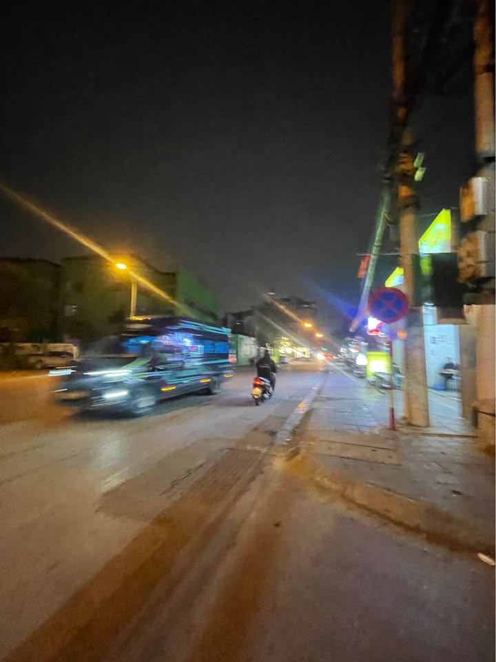 Nhà riêng Thịnh Liệt Hoàng Mai 46m² giá 5.5 tỷ - Ô tô vào tận nhà!