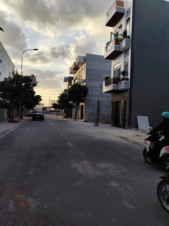 Đất thổ cư 67.5m² tại Dĩ An, Bình Dương - Khu dân cư an ninh, giá chỉ 3 tỷ!