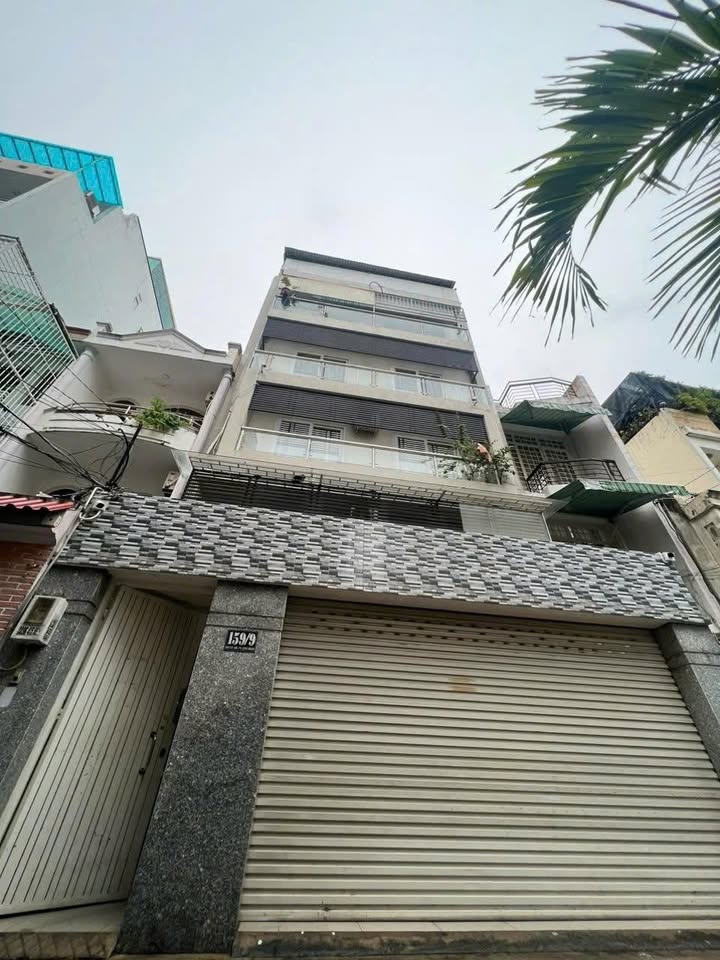 Nhà CHDV 159/9 Đào Duy Anh, Phú Nhuận 143m² giá 29 tỷ - Đầu tư sinh lời cao!