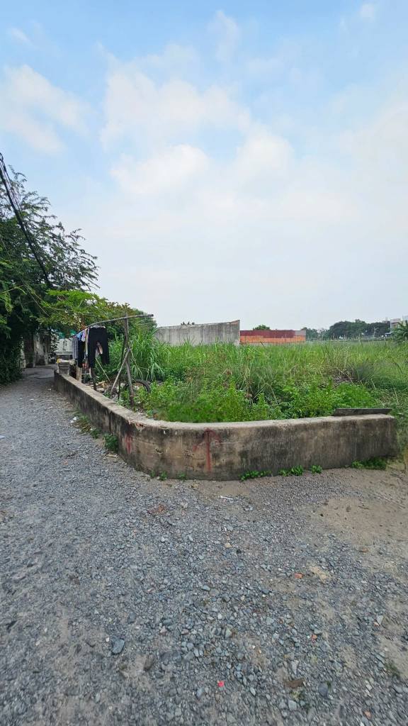 Đất nền góc 2 mặt tiền Hóc Môn 828m² giá 4.99 tỷ - Tiềm năng kinh doanh cao!