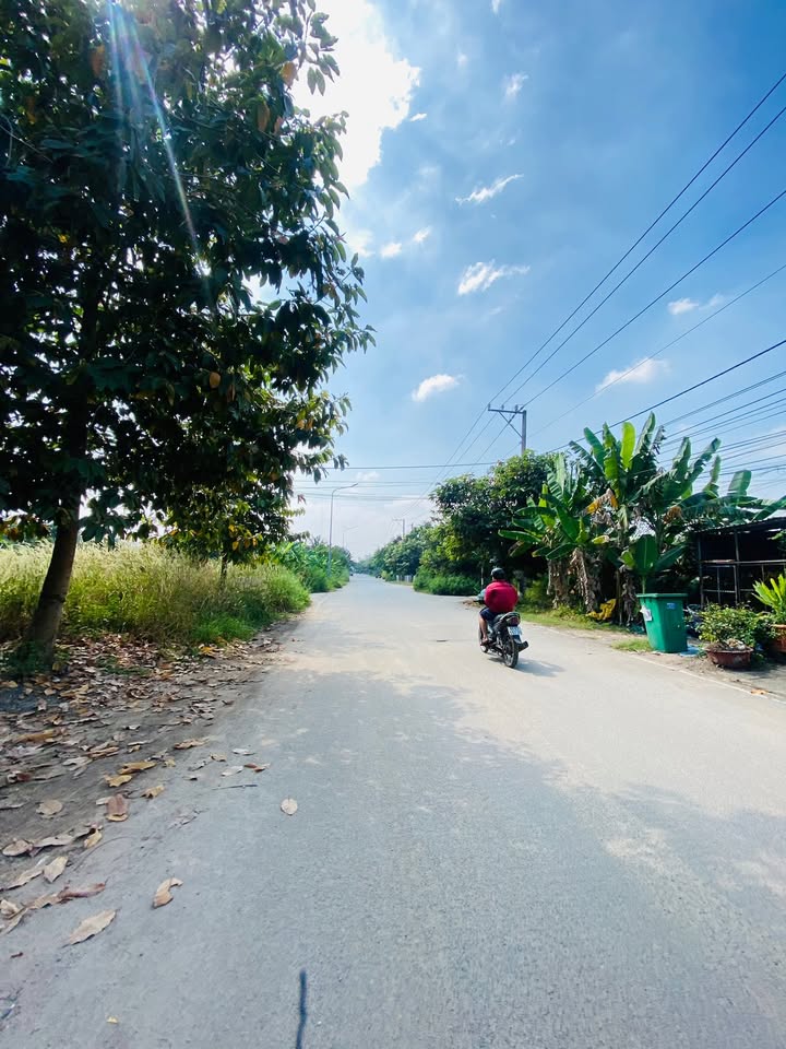 Đất nền Bình Nhâm 185m² giá 6 tỷ - Gần đường trục chính, sổ hồng chính chủ!