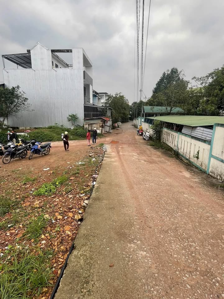Đất nền Thủy Xuân Huế 115m² giá 1.9 tỷ - Đường ô tô tránh nhau thoải mái!