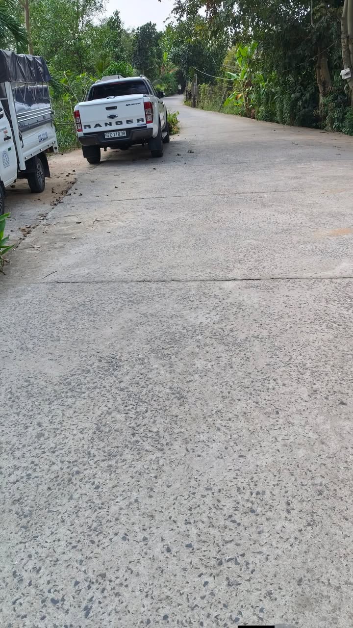 Đất nền 2 công Xã Hiệp Đức, Huyện Cai Lậy - Giá 1.43 tỷ - Mặt tiền đường xe hơi thuận lợi!