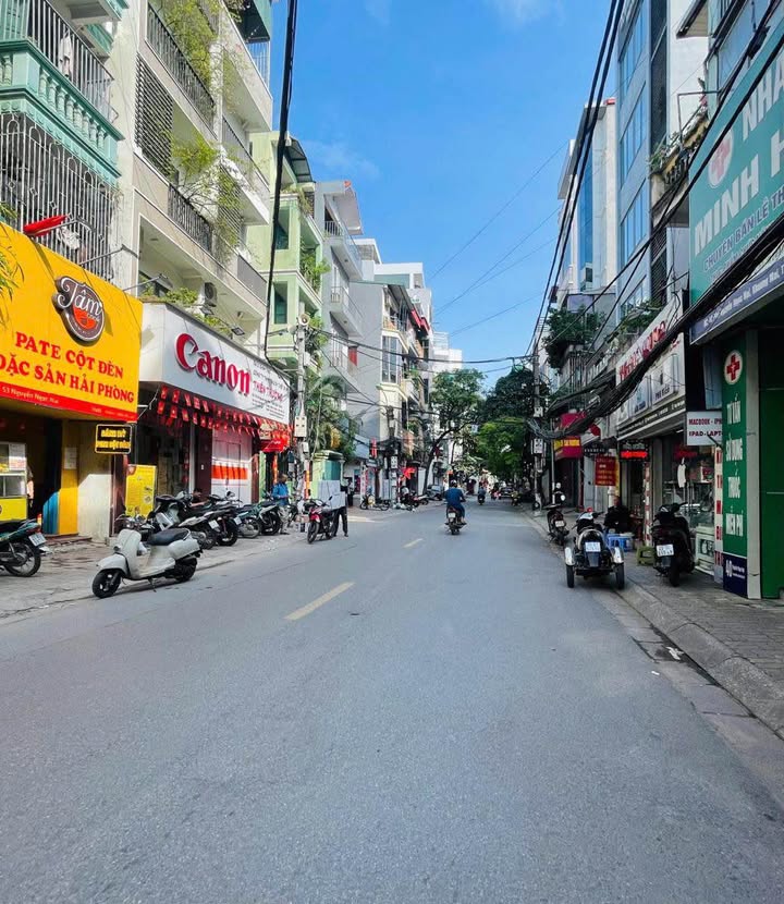 Nhà Nguyễn Ngọc Nại, Thanh Xuân 67m² giá 16 tỷ - Sổ đỏ chính chủ, giao dịch nhanh!