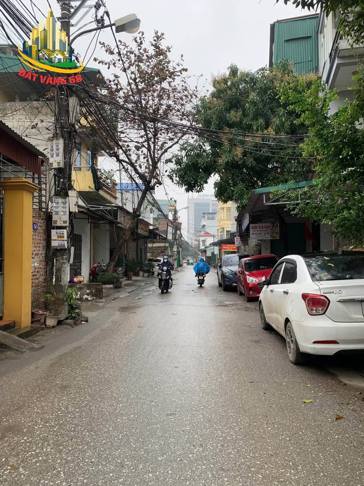 Đất đẹp đường Đông Phương Hồng, 74m² giá 7 tỷ - Mặt tiền kinh doanh sầm uất!