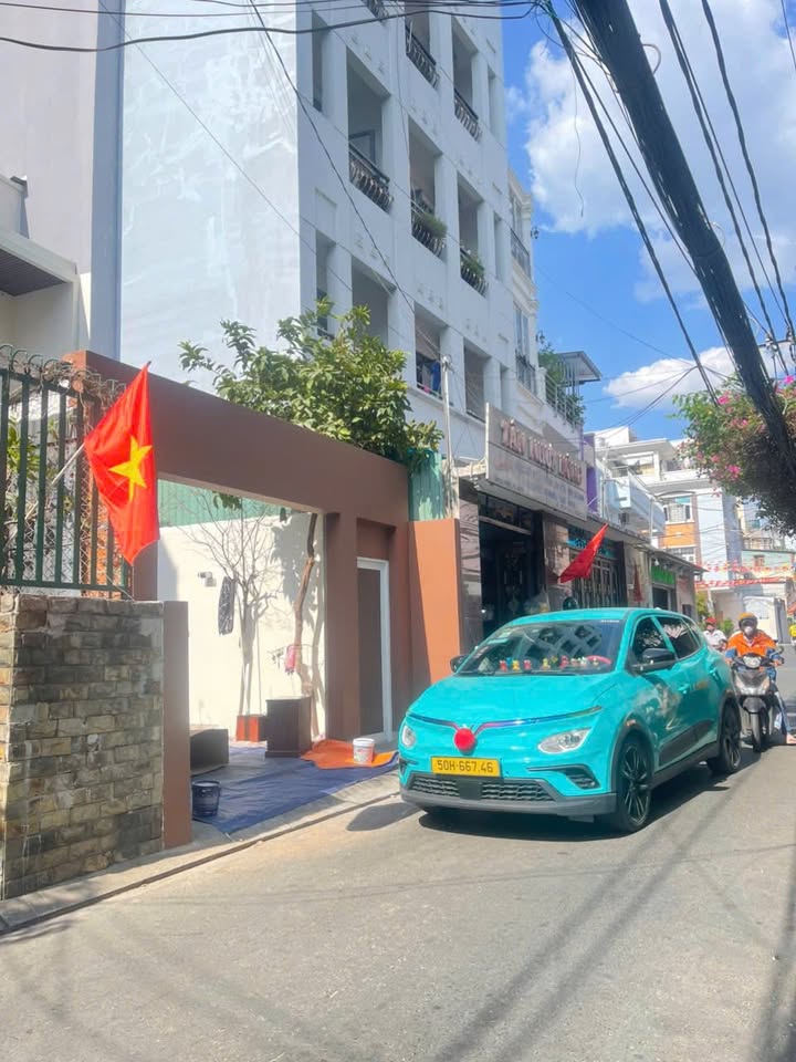 Nhà riêng hẻm xe hơi Phú Nhuận 50m² giá 10.75 tỷ - Tiềm năng cho thuê cao!