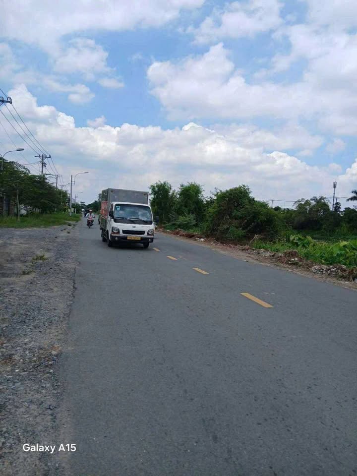 Nhà mặt tiền Đặng Công Bỉnh, Hóc Môn 584m² giá 10.3 tỷ - Cơ hội đầu tư hiếm có!