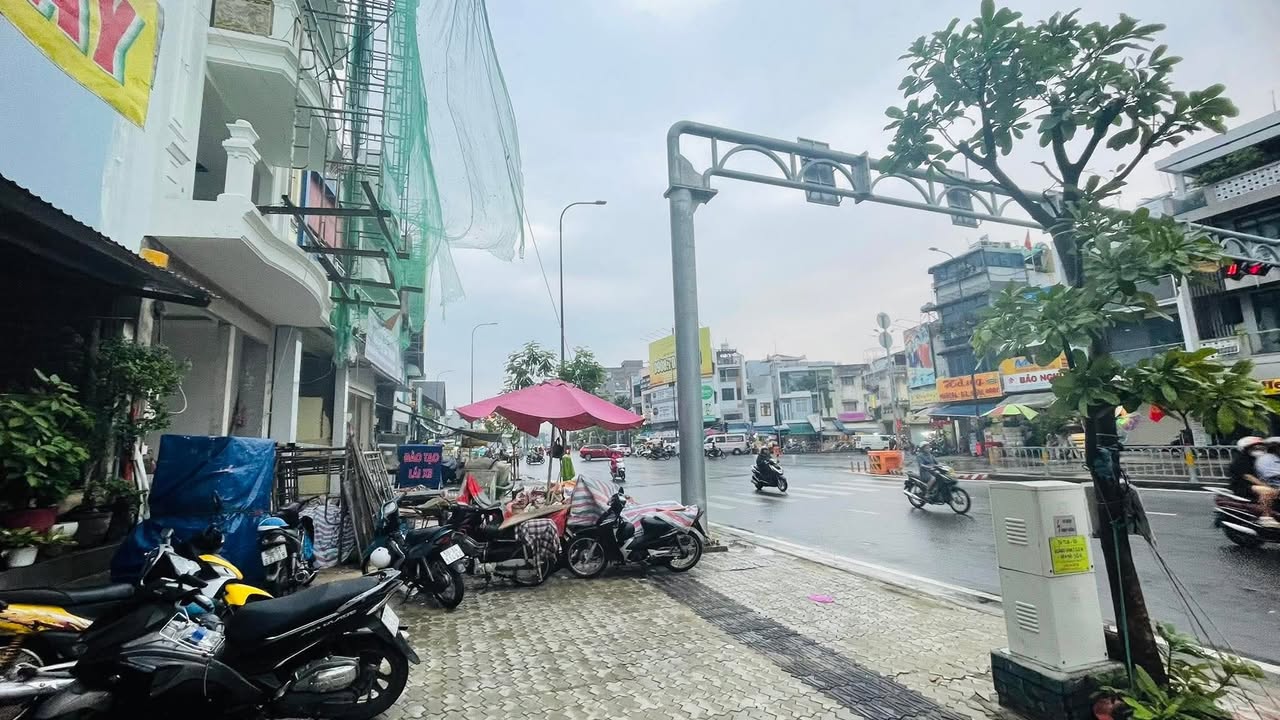 Mặt tiền kinh doanh Đường Bàu Cát, Tân Bình 60m² giá 5.3 tỷ - Đầu tư sinh lời ngay!
