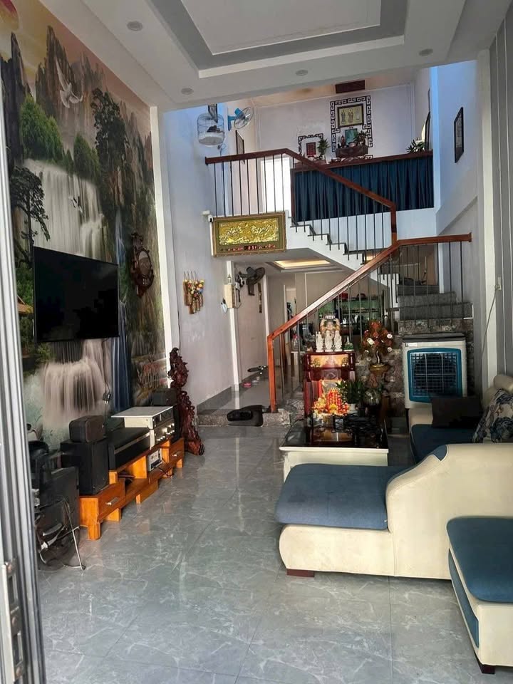 Nhà mặt tiền Trần Hưng Đạo, Phường Trần Phú, 89m² giá 6 tỷ - Đầy đủ công năng!