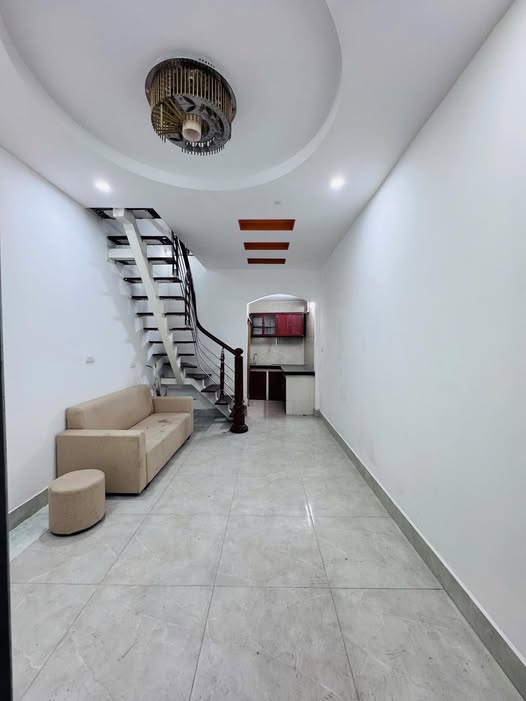 Nhà 2 tầng tại Tam Trinh 23m² giá 1 tỷ - Sẵn sàng ở ngay!