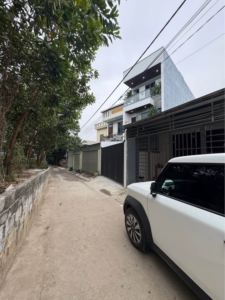 Căn nhà 3 tầng Xóm Nước Hai, Tân Long, 85m² giá chỉ 3 tỷ - Nội thất sang trọng