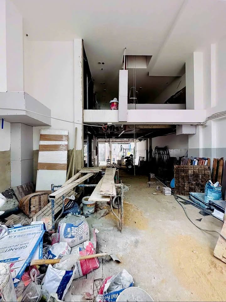 Căn hộ dịch vụ 6 tầng Gò Vấp 120m² giá 25 tỷ - Đầu tư sinh lời ngay!