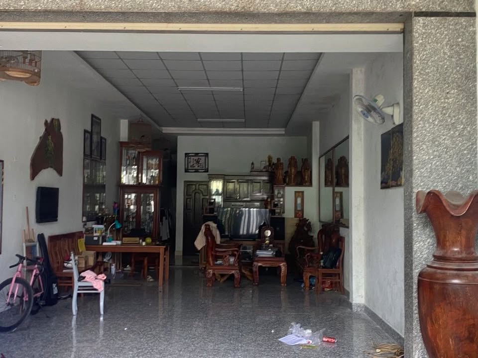 Nhà mặt tiền 10,5m tại Cao Hồng Lãnh, Ngũ Hành Sơn, Đà Nẵng - Giá chỉ 6 tỷ, có thương lượng!