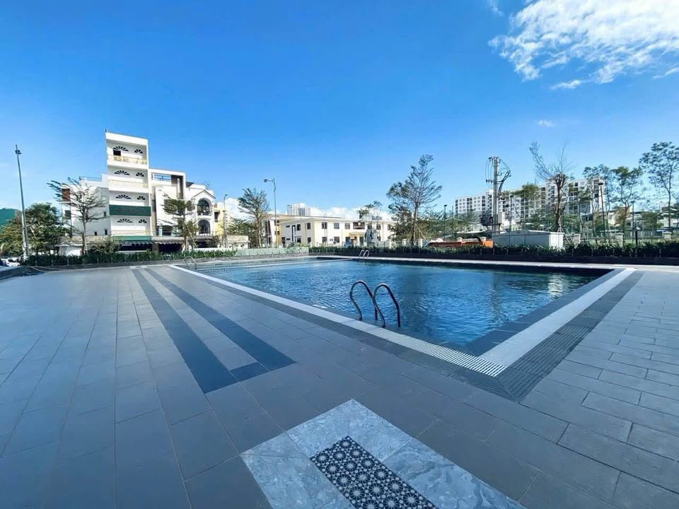 Căn hộ Monarchy A Đà Nẵng 71.9m² giá 4.25 tỷ - Vị trí đắc địa, đầy đủ tiện ích!