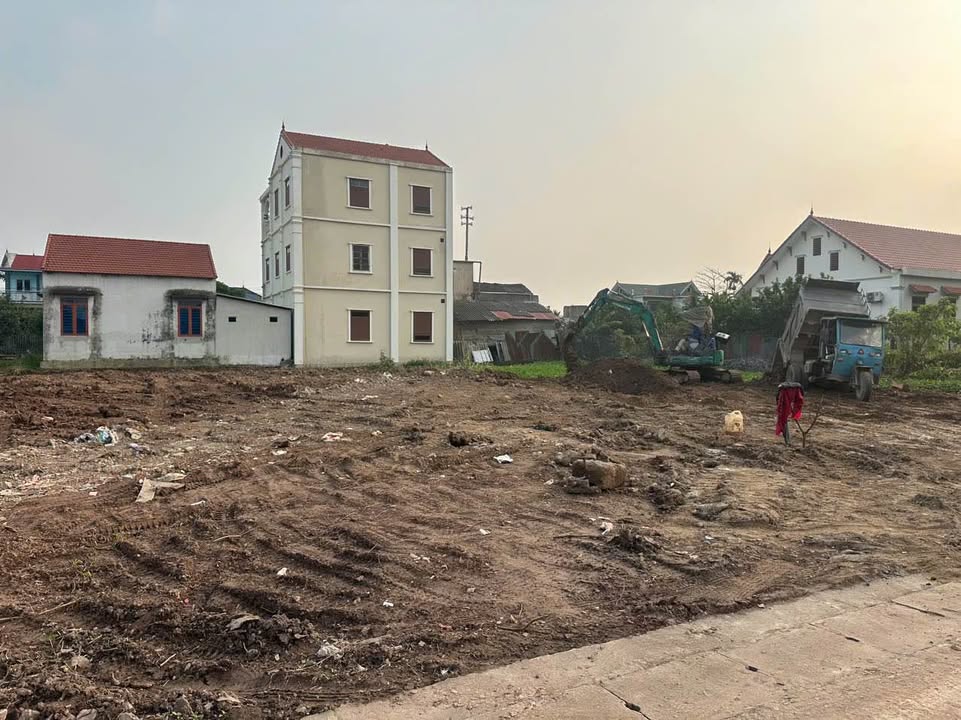 Đất Hồng Thái Phú Xuyên 82m² giá 2 tỷ - Ô tô đỗ cửa, chính chủ bán gấp!