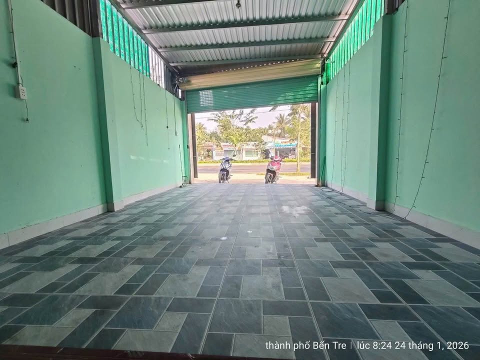 Bán nhà mặt tiền Đại lộ Đông Tây, Phú Khương, Bến Tre 131m² giá 7.8 tỷ - Mặt tiền đẹp, kinh doanh thuận lợi!