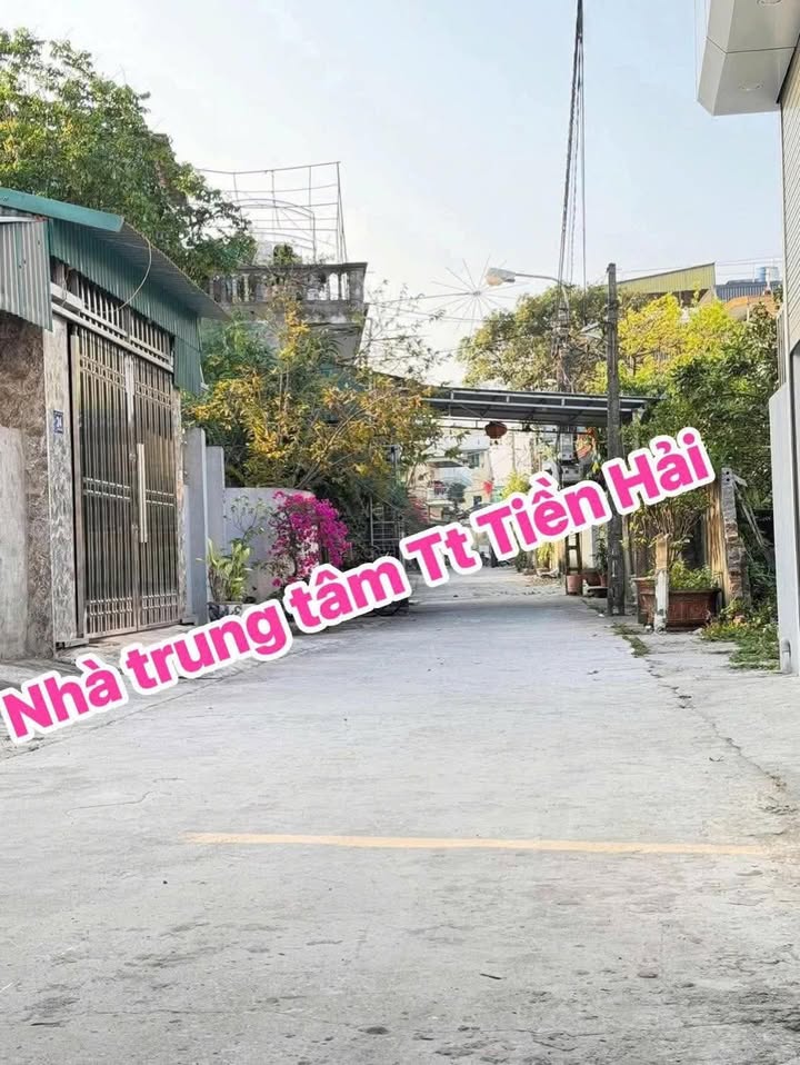 Nhà bán Huyện Tiền Hải 116m² giá 1 tỷ - Vị trí đẹp hiếm có!