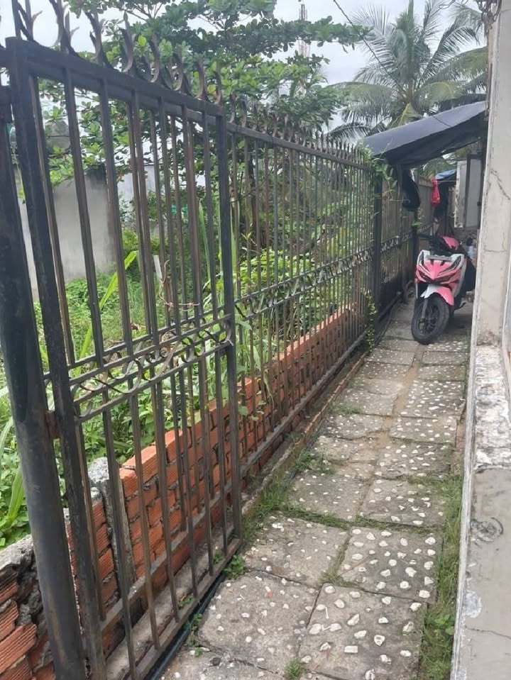 Nhà Lê Văn Lương Quận 7 107m² giá 4 tỷ - Sẵn sàng cho thuê ngay!