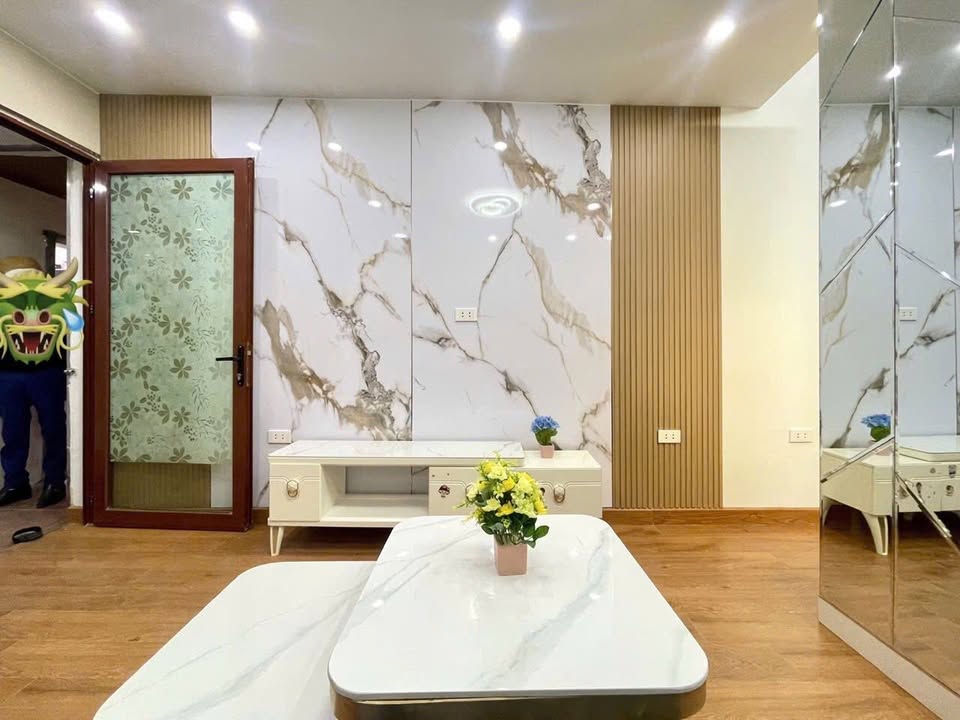 Căn hộ tập thể T2 Khương Trung 55m² giá 2 tỷ - Chính chủ bán gấp!