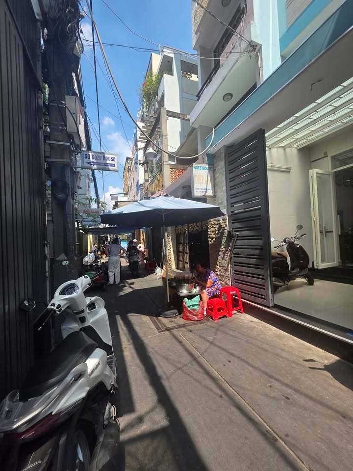 FrontHouse Bùi Viện, Quận 1, 59m² giá 15 tỷ - Đầu tư sinh lời hấp dẫn!