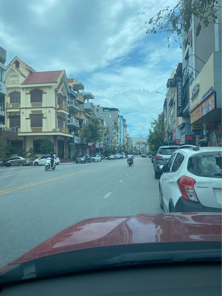 Nhà 2 tầng mặt đường Hạ Long 50m² - Cơ hội kinh doanh sinh lời