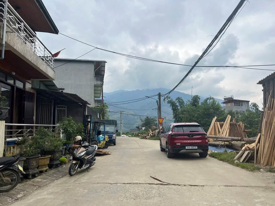 Lô đất thổ cư 117,8m² tại Sa Pa giá 3,xx tỷ - Vị trí đắc địa cho kinh doanh du lịch!