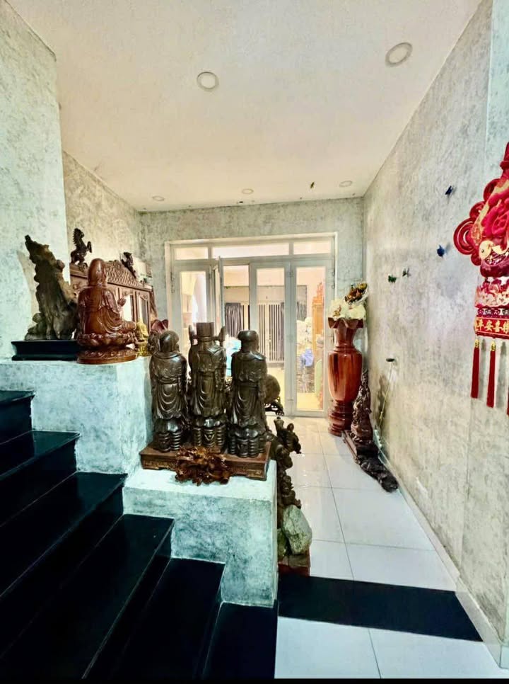 Nhà mặt tiền Tên Lửa, Bình Trị Đông B, 68m² giá 5.6 tỷ - Cơ hội đầu tư hiếm có!