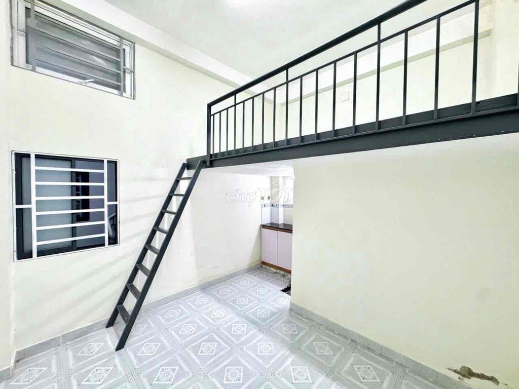 Phòng cho thuê 30m² tại Tô Hiệu Tân Phú - Giá chỉ 2.8 triệu với nhiều tiện ích!