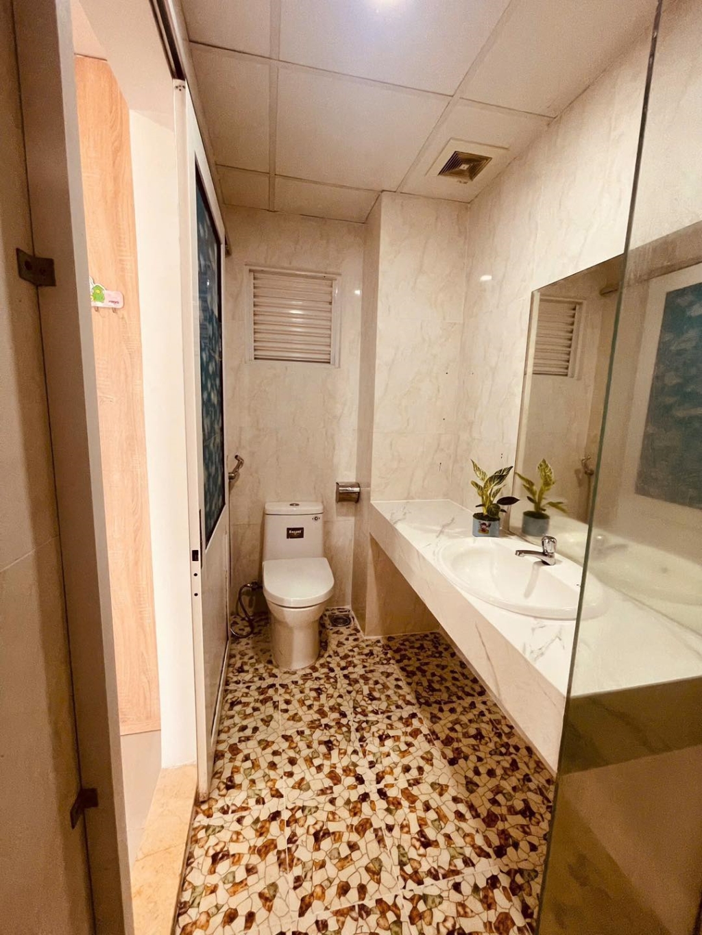 Căn hộ chung cư CT6 Vĩnh Điềm Trung Nha Trang 65m² giá 2.48 tỷ - Căn góc sang trọng!