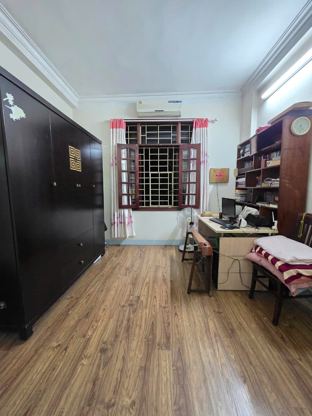 Bán nhà Trần Bình, Cầu Giấy 55m² giá 15.5 tỷ - Lô góc thoáng sáng, ô tô đỗ cửa!