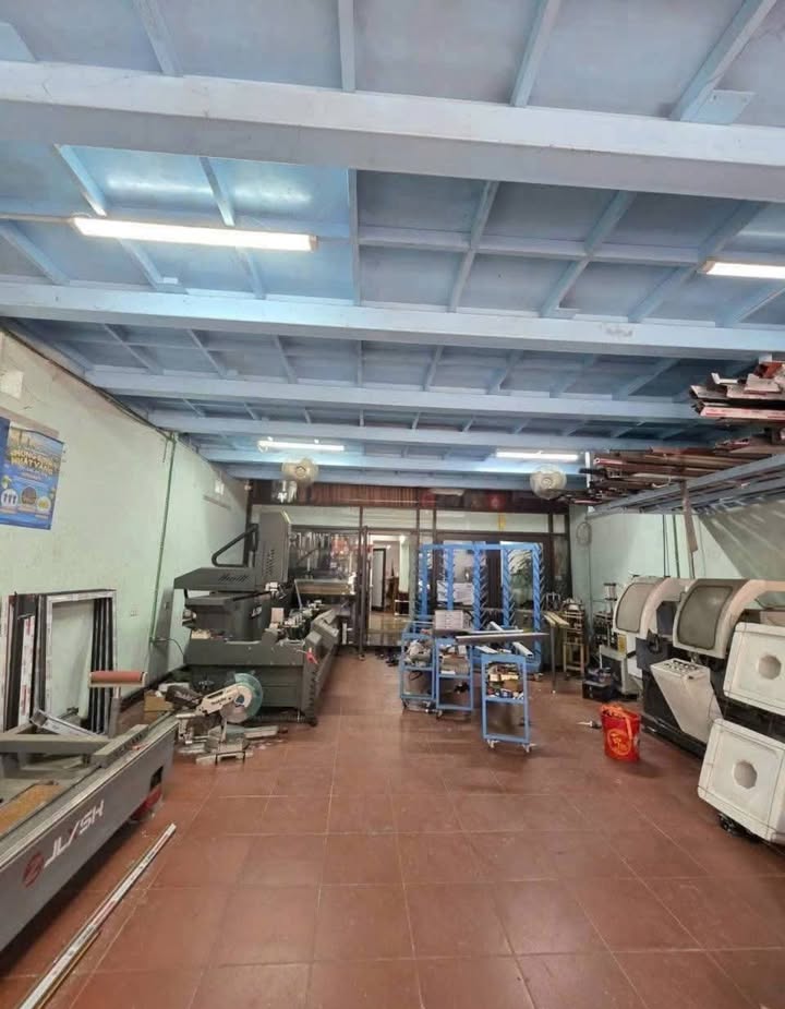 Nhà xưởng 140m² tại Hoàng Quốc Việt, Cam Đường - Đầu tư sinh lời ngay!