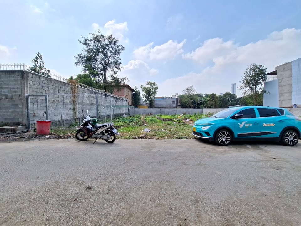 Đất mặt đường Cây Da Xề, Phường Đông Hòa, 100m² giá 4 tỷ - Đầu tư sinh lời ngay!