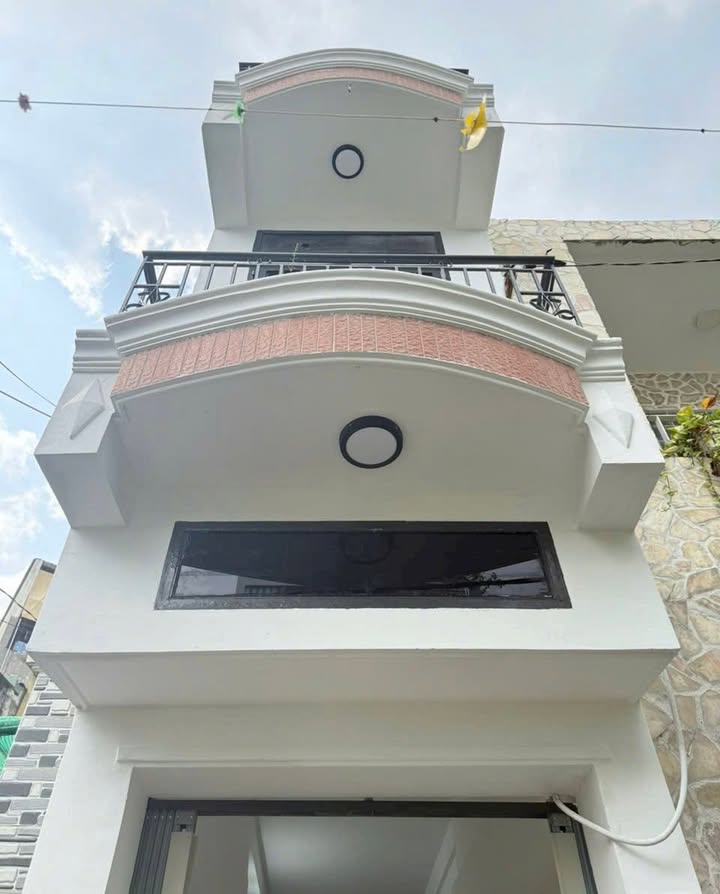 Nhà 4 tầng Hẻm 3m Nguyễn Kiệm, Phú Nhuận 25m² giá 3.58 tỷ - Cơ hội sở hữu ngay!