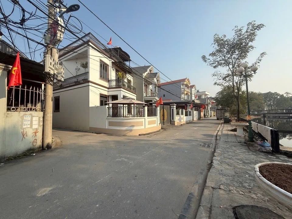 Đất nền dự án Vin Bắc Hồng 131.2m² giá thỏa thuận - Đường thông ô tô, đầu tư lý tưởng!