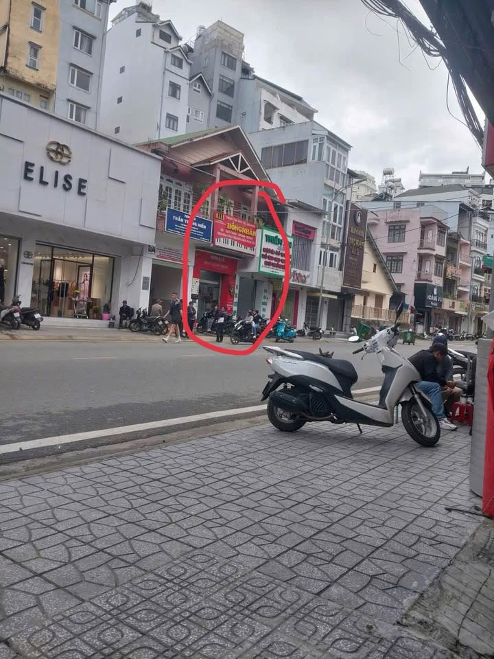 Nhà mặt tiền Phan Đình Phùng Đà Lạt 68m² giá 15 tỷ - Đầu tư sinh lời ngay!