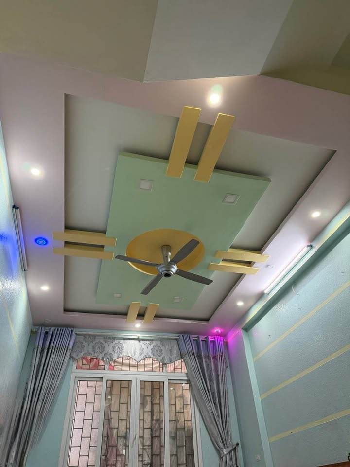 Nhà 3,5 tầng Phường Nội Hoàng, Bắc Giang 64m² - Chính chủ bán gấp!