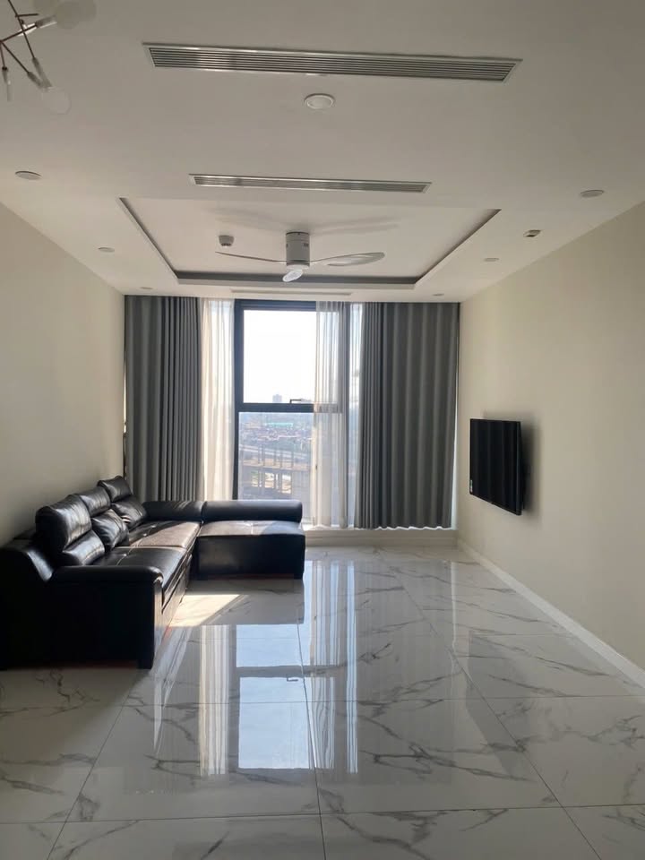 Căn hộ Sunshine City Tây Hồ 98m² giá 11.35 tỷ - Thiết kế 3 phòng ngủ hiện đại!