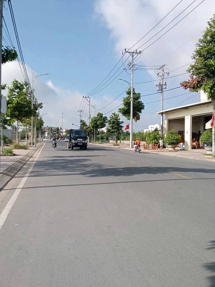 Đất mặt tiền đường Mậu Thân 2, Vĩnh Long 15120m² giá 15.12 tỷ - Đầu tư sinh lời!