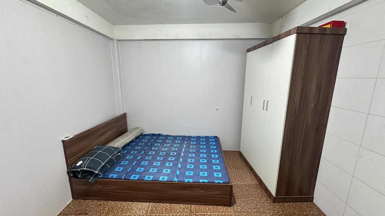 Phòng cho thuê tại ngõ 47 Nam Dư, Quận Hoàng Mai, 2.2 triệu - Cửa sổ thoáng mát