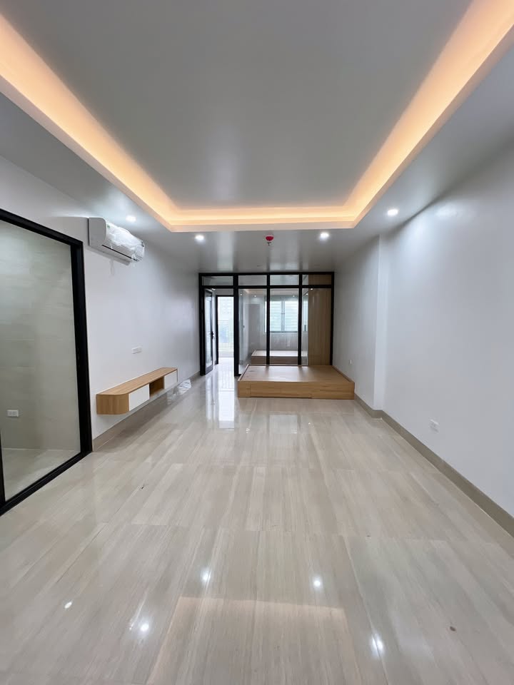 Phòng cho thuê tại Cổ Nhuế, 50m² - Nội thất đầy đủ, an toàn!