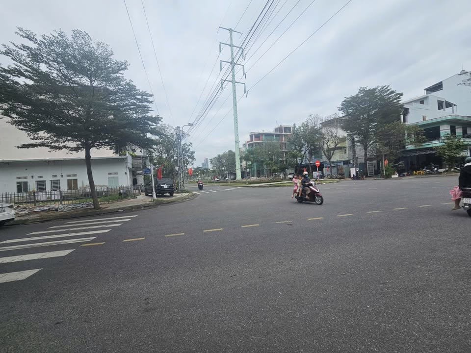 Đất lô góc An Dương Vương & Lê Văn Hưu 140m² giá chỉ 30 tỷ - Đầu tư sinh lời ngay!